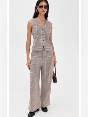 Brand new Le Bop vest and pant set